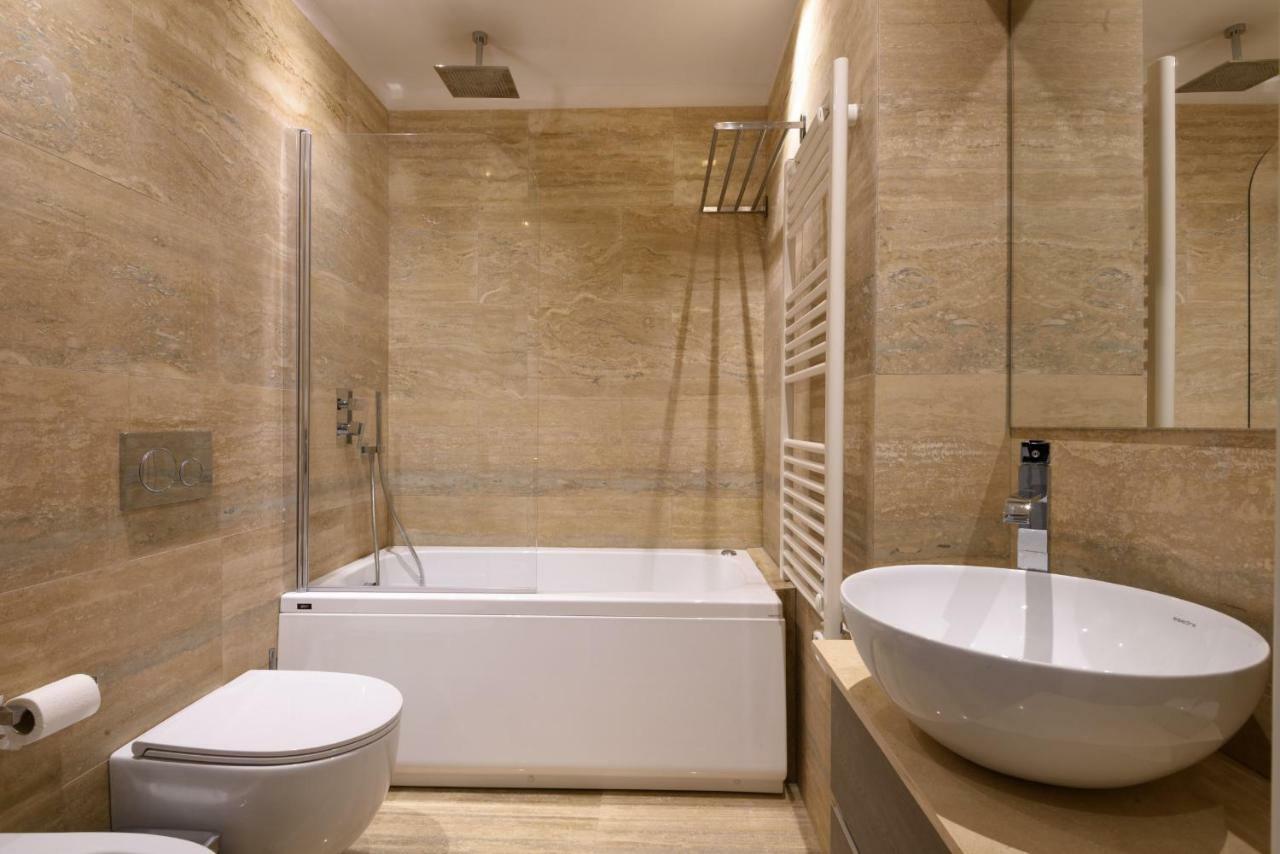 Vivaldi Luxury Pensión *